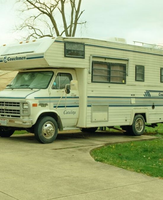 Can You Park an RV on the Street in Long Beach? The 2026 Guide to City Rules, Permits, and What Counts as “Oversized”